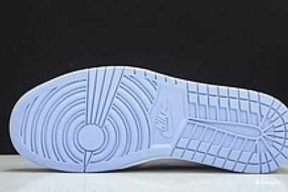 LOW JORDAN 1 DC0774-050 AIR WMNS UNIVERSITY BLUE 1027